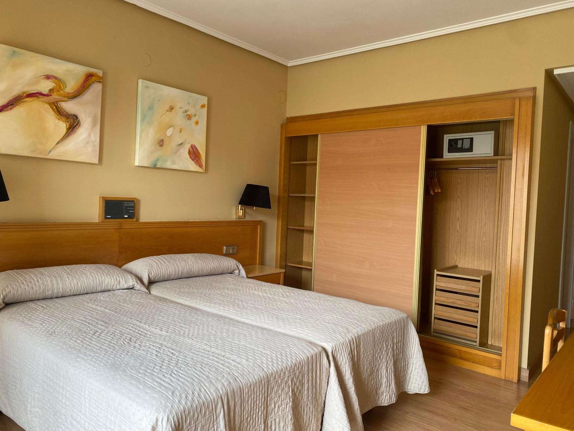 Hotel Zenit Mar Noja Zewnętrze zdjęcie